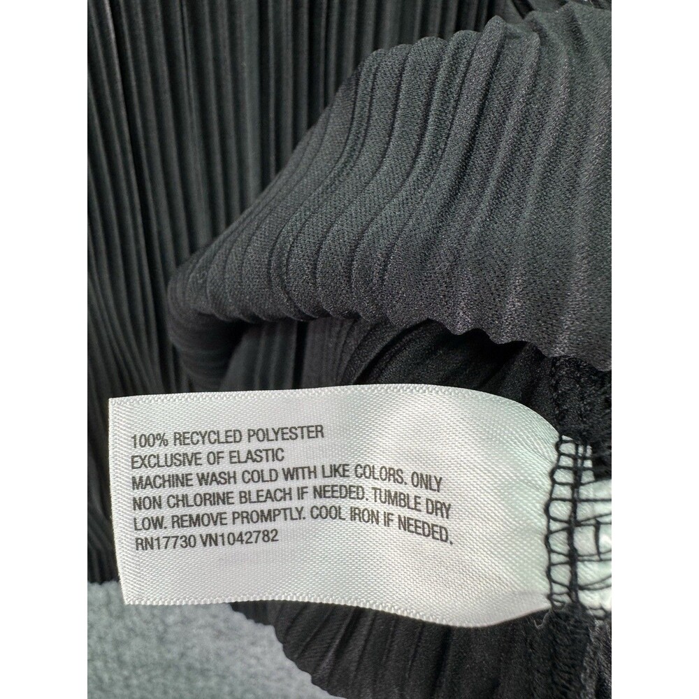Ava & Viv 1X Black Pleated Blouse Long Sleeve Ruffle Cuff Holiday Party Top - Picture 13 of 13
